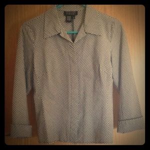 A 3/4 sleeve dress top